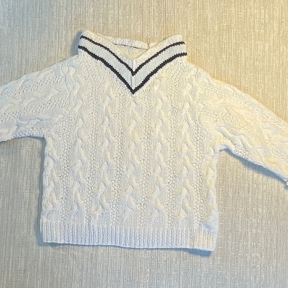 Ralph Lauren Baby White 100% Cotton V-Neck Sweater Size 0-6 Months - Picture 3 of 10